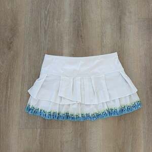 Lucky in Love Women’s Geometric White Blue Layered Athletic Skort Size L (6)